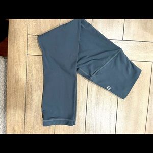 Lululemon dark charcoal align pants. Size 4